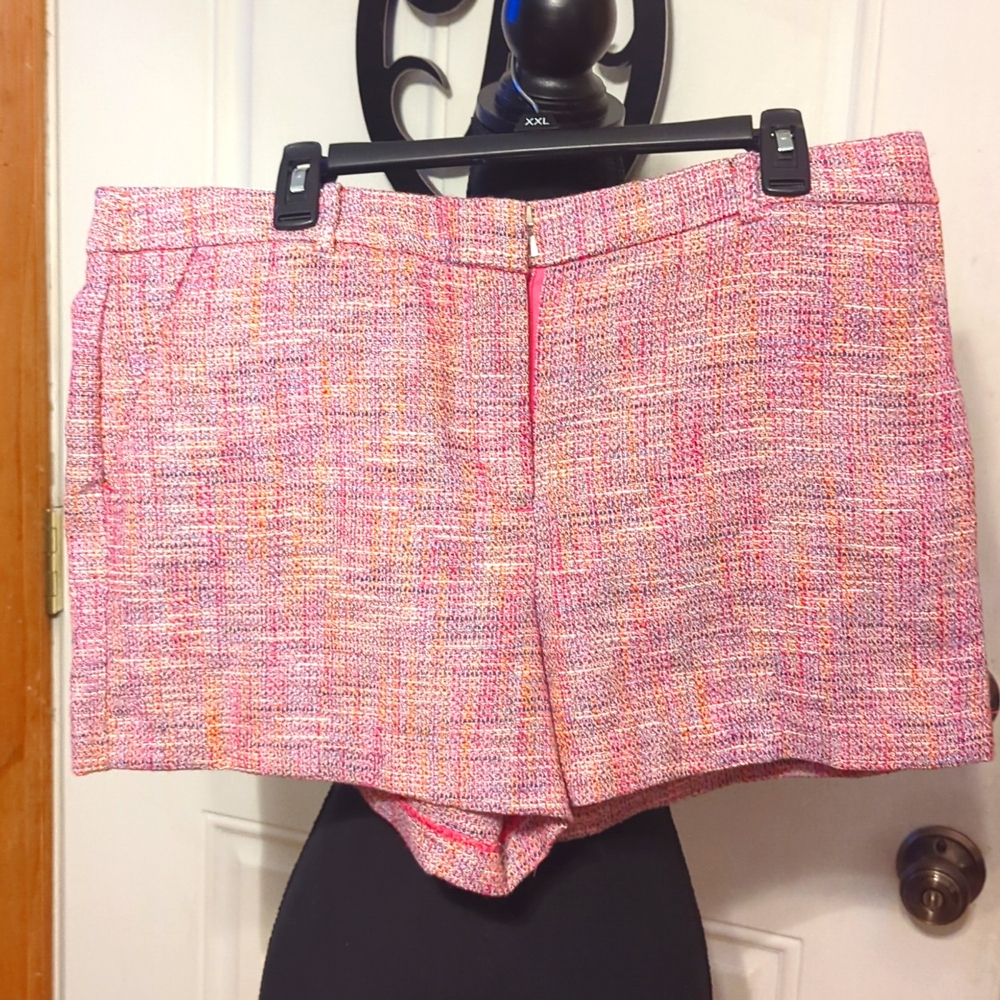 Loft Riviera Short size 14